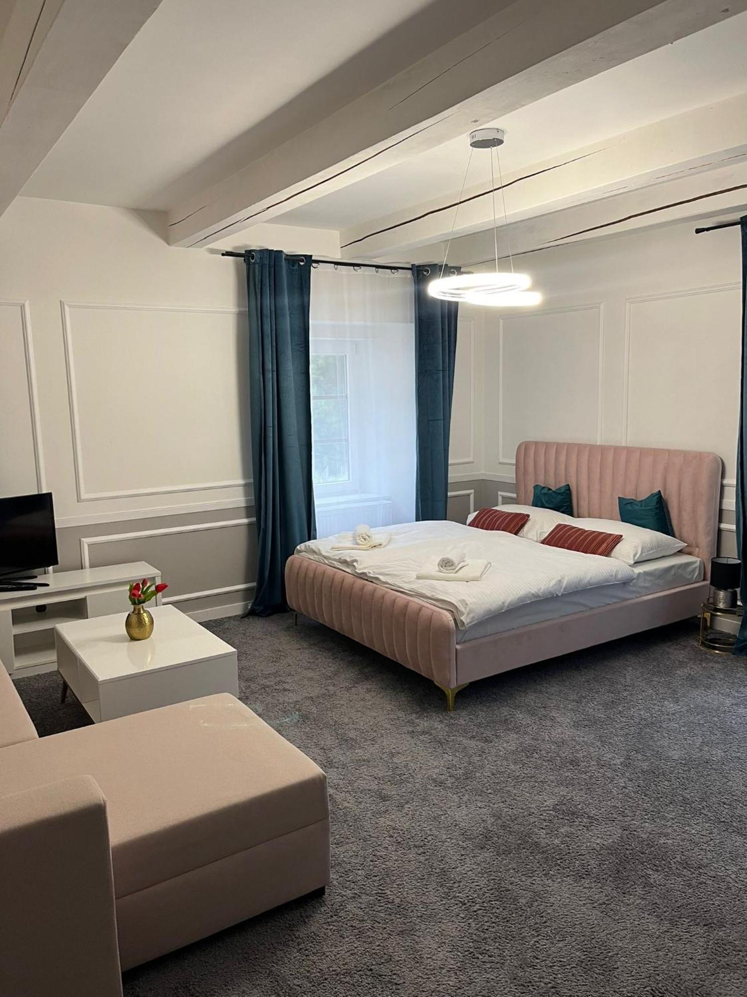 Boutique Hotel Posta Rl Oravsky Podzamok Exteriör bild