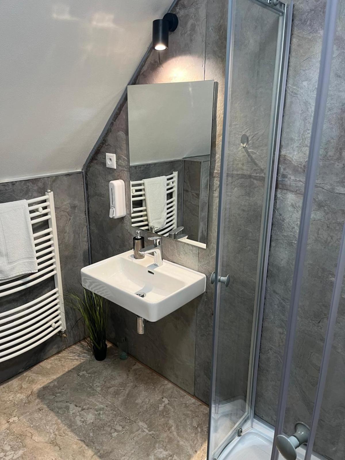 Boutique Hotel Posta Rl Oravsky Podzamok Exteriör bild