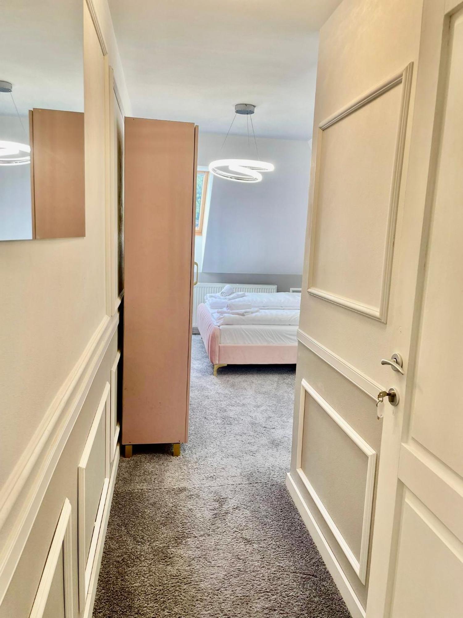 Boutique Hotel Posta Rl Oravsky Podzamok Exteriör bild