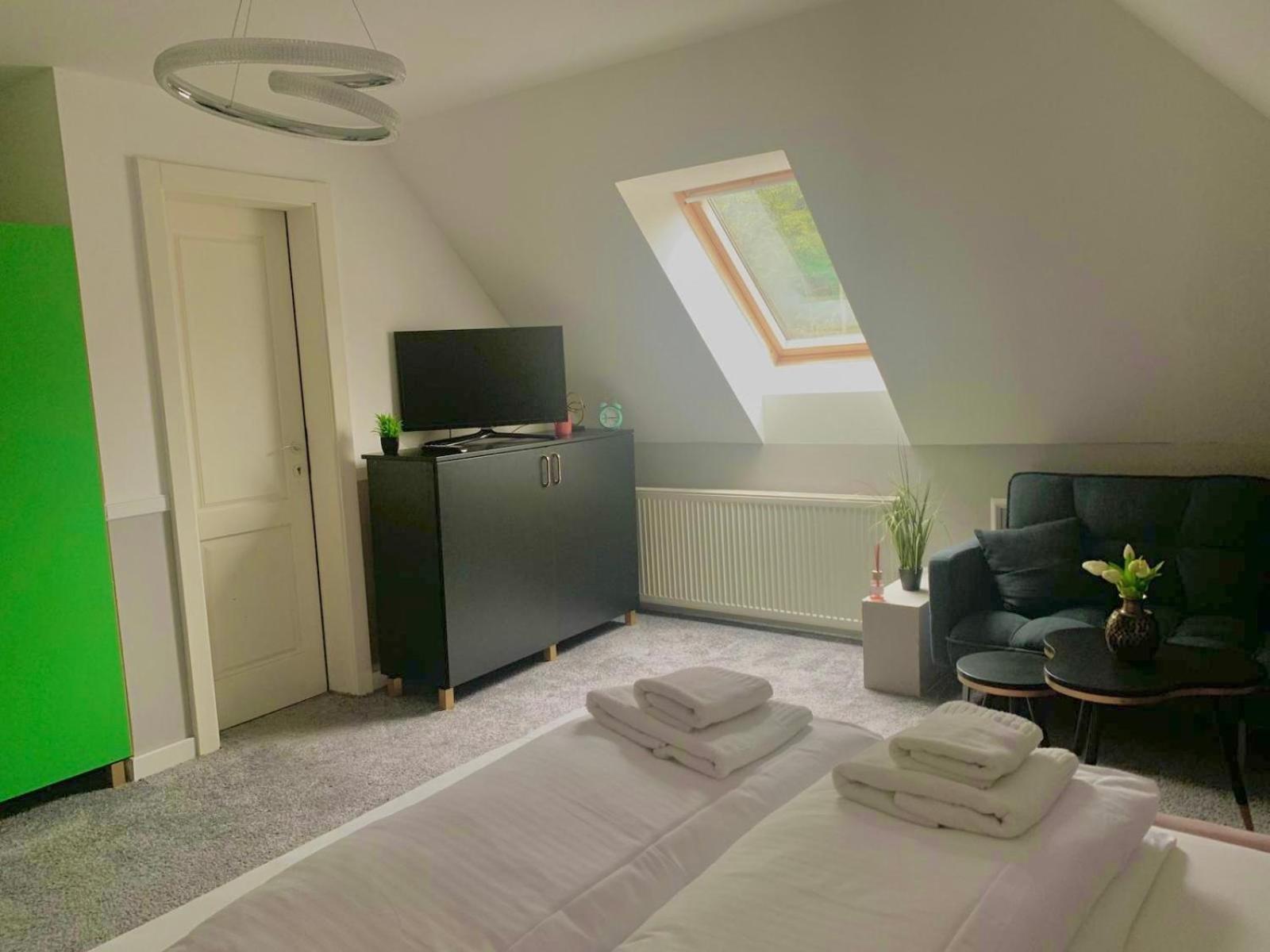 Boutique Hotel Posta Rl Oravsky Podzamok Exteriör bild